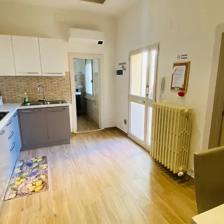 아파트 In Centro Nel Cuore Di 파엔차