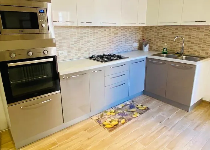 In Centro Nel Cuore Di