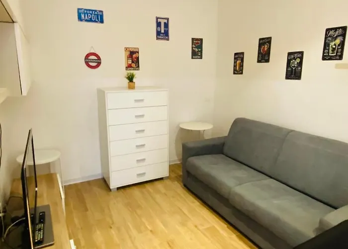 In Centro Nel Cuore Di 파엔차